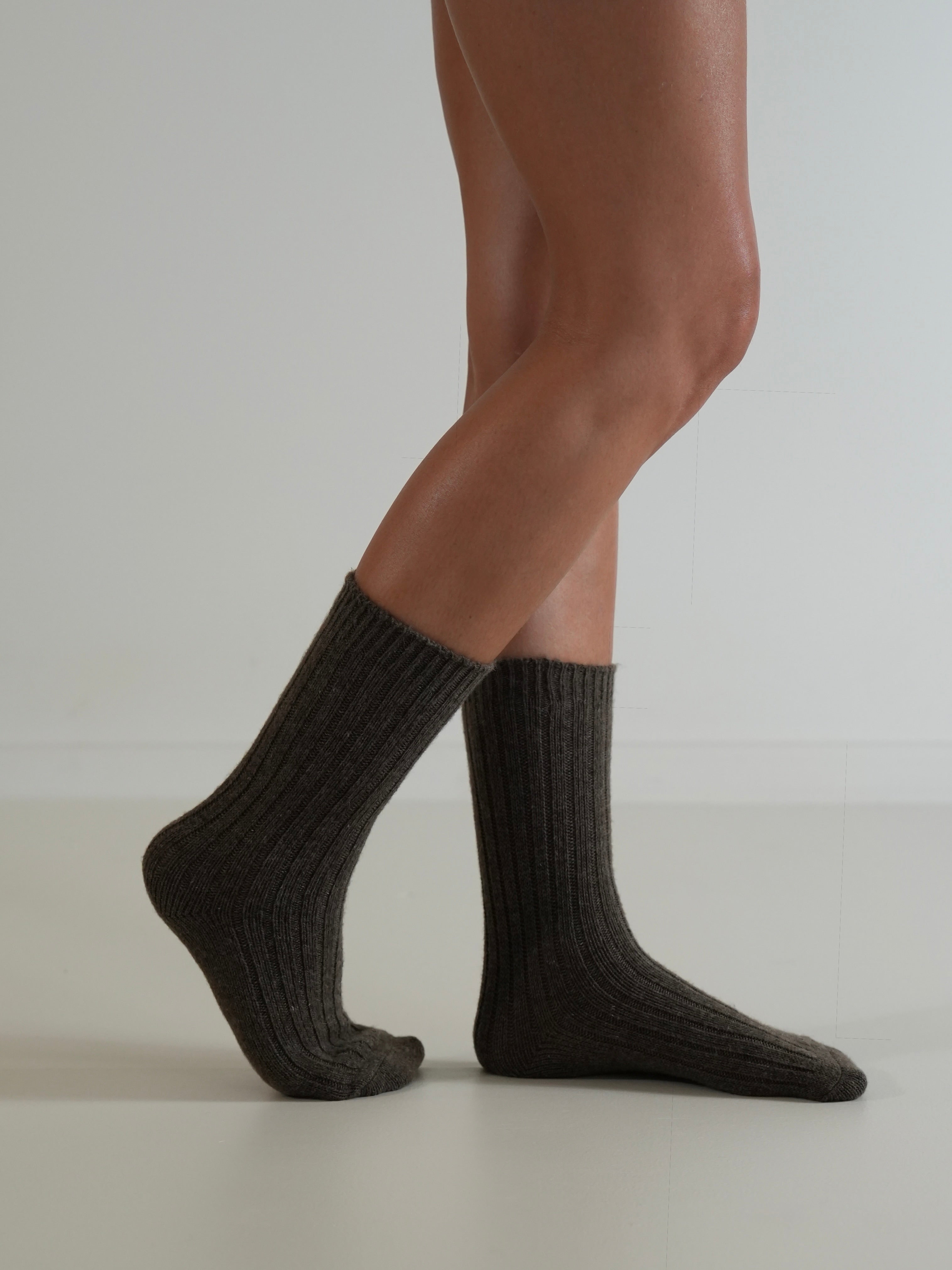 RIBBED CASHMERE
