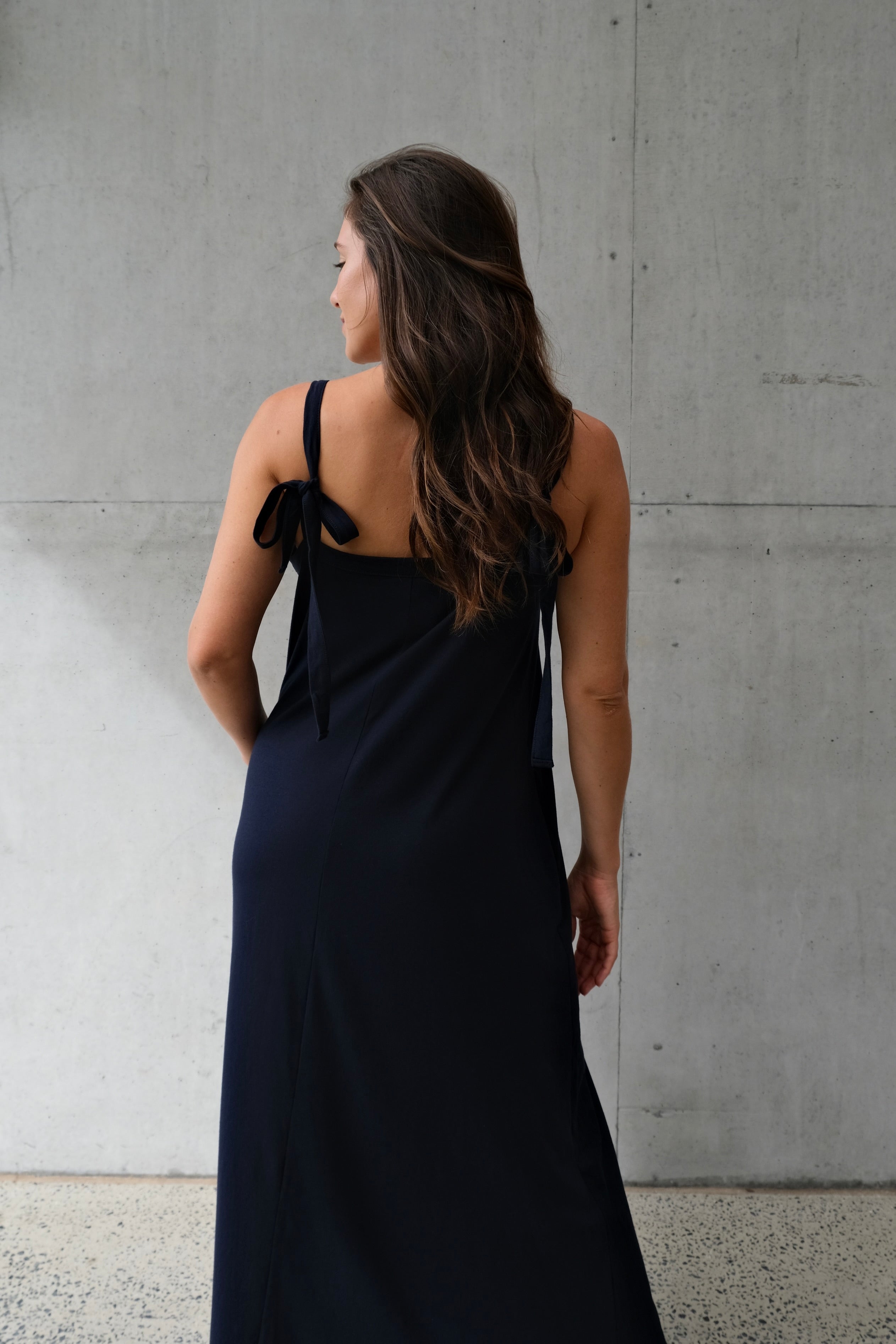 MAXI DRESS IN NAVY Number Thirty One