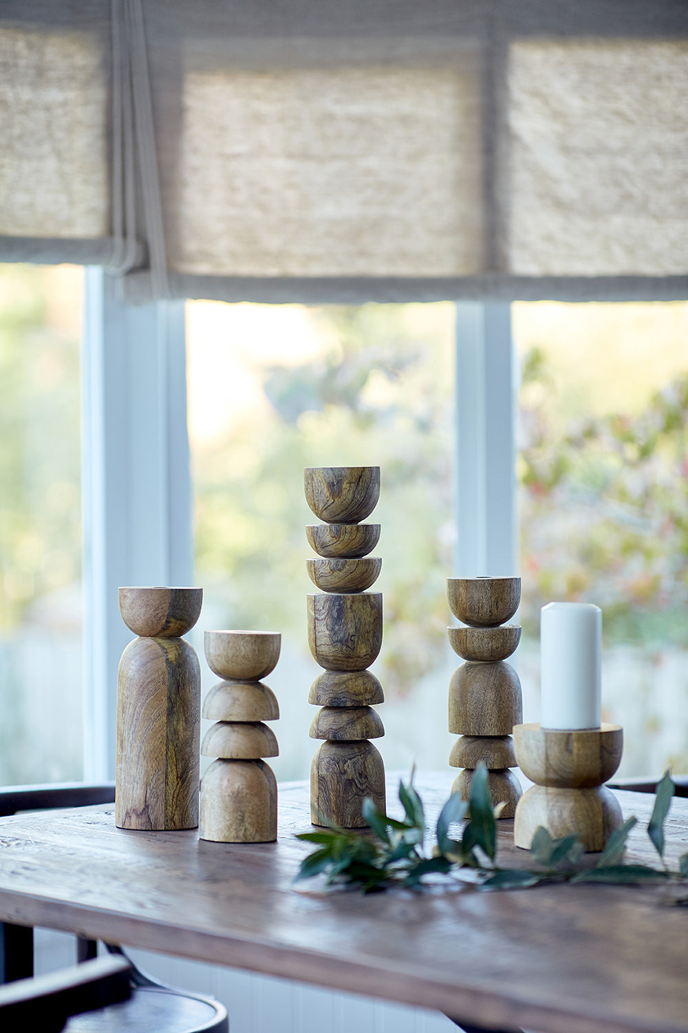 Toulin Candle Holder || Natural